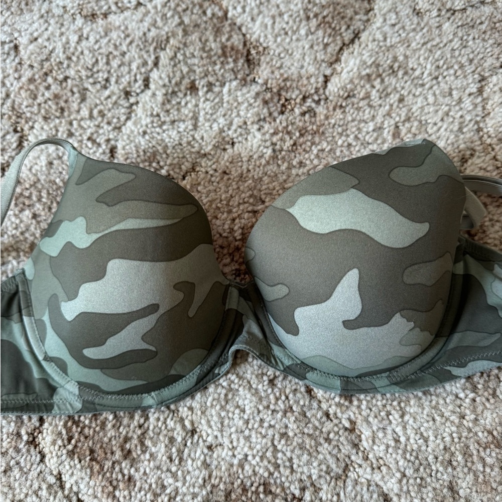 Victoria's Secret Pink Gray Bra